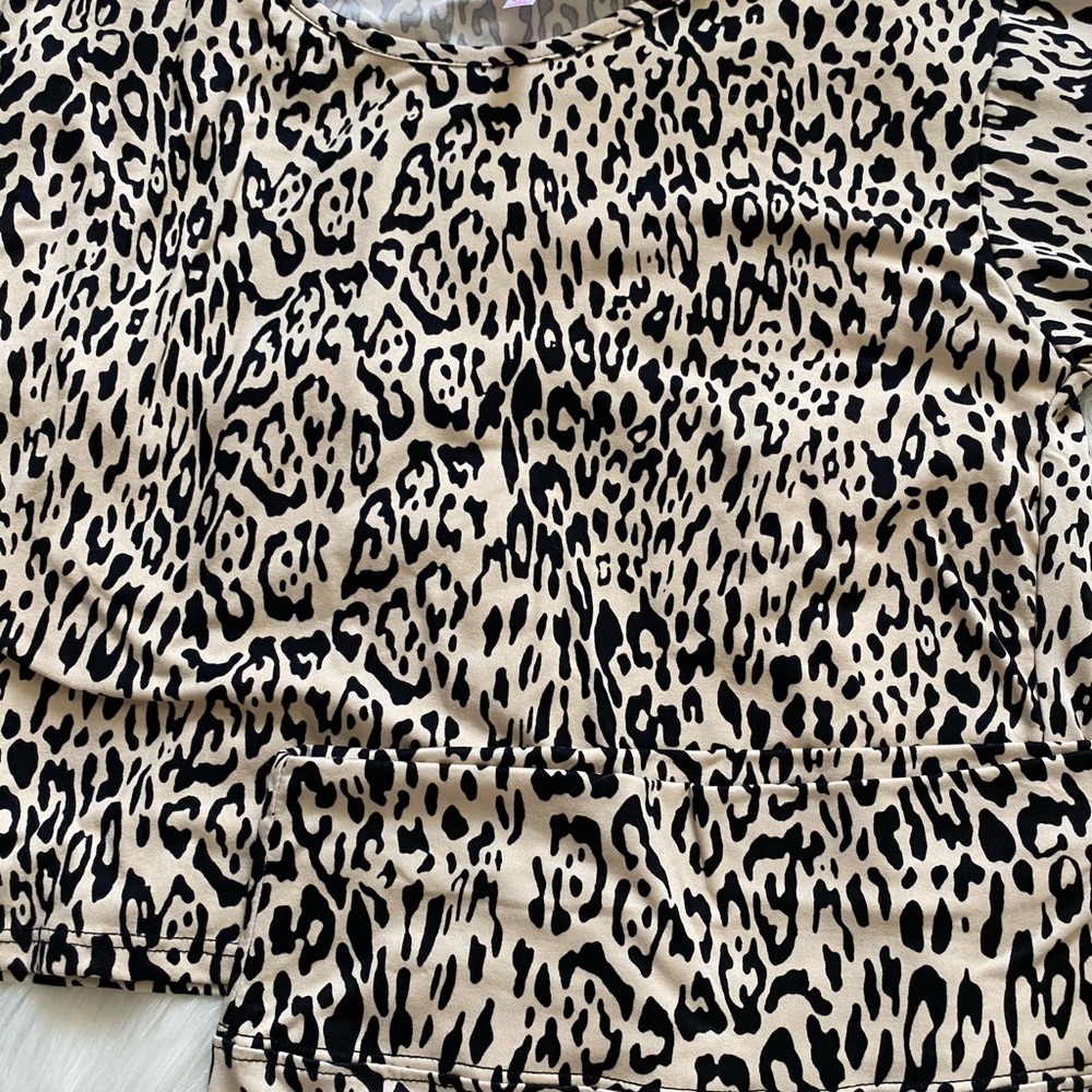 Leopard Set - Picture 3 of 3
